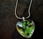 cvijet u epoxy smoli